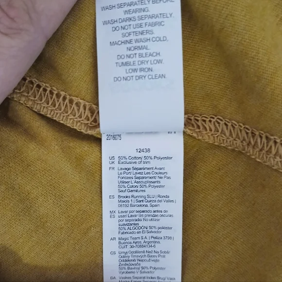 *NEW* With Tags Womens Distance Graphic Running Tank Medium Mustard Yellow - Picture 6 of 6